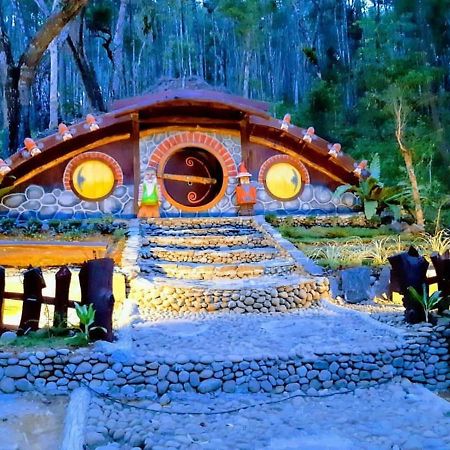 Seribu Batu Songgo Langit Resort & Camp Bantul Dış mekan fotoğraf