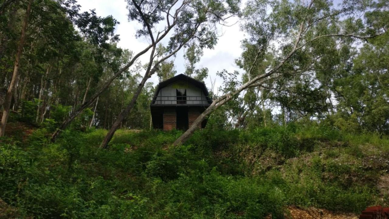 Seribu Batu Songgo Langit Resort & Camp Bantul Dış mekan fotoğraf