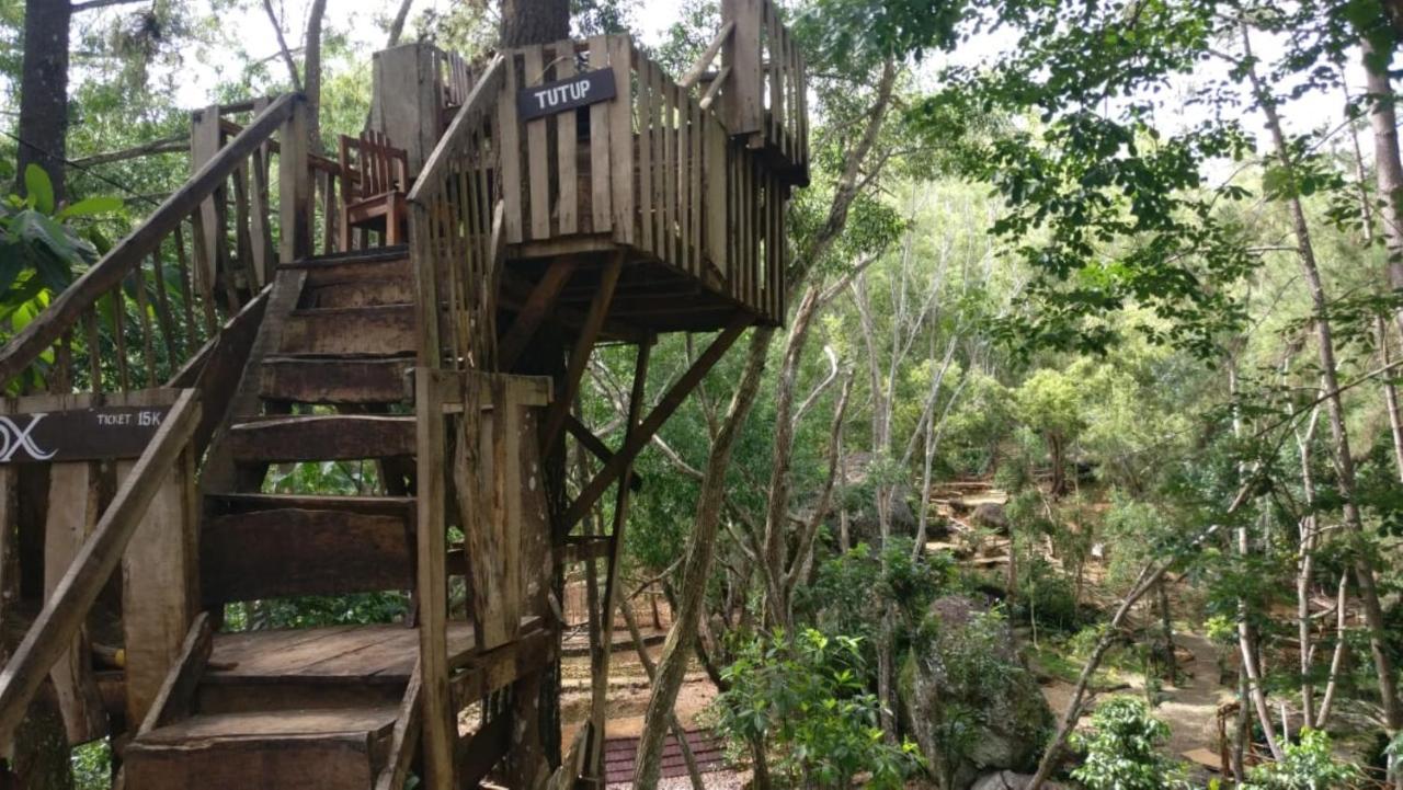 Seribu Batu Songgo Langit Resort & Camp Bantul Dış mekan fotoğraf