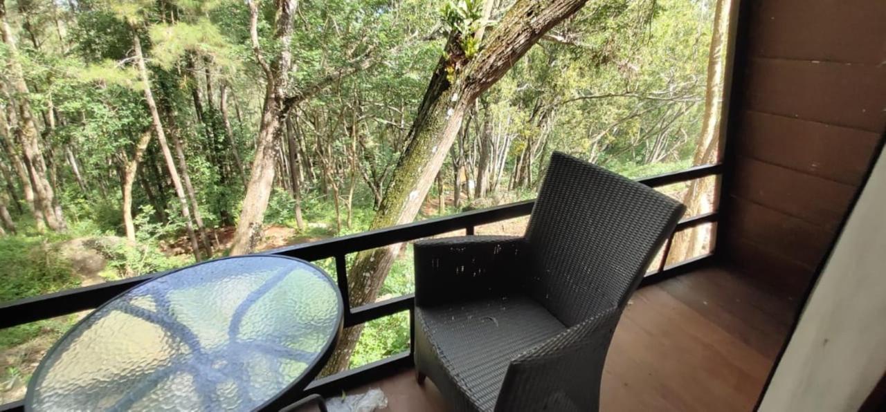 Seribu Batu Songgo Langit Resort & Camp Bantul Dış mekan fotoğraf