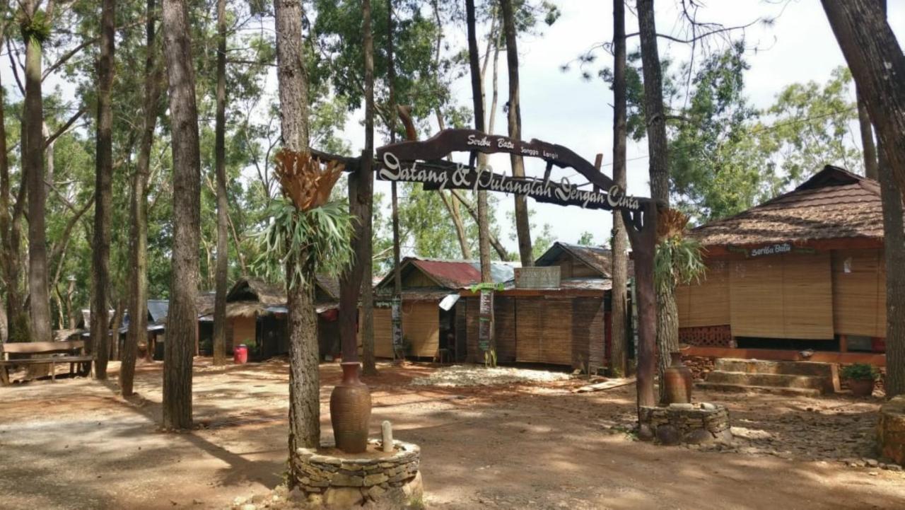 Seribu Batu Songgo Langit Resort & Camp Bantul Dış mekan fotoğraf